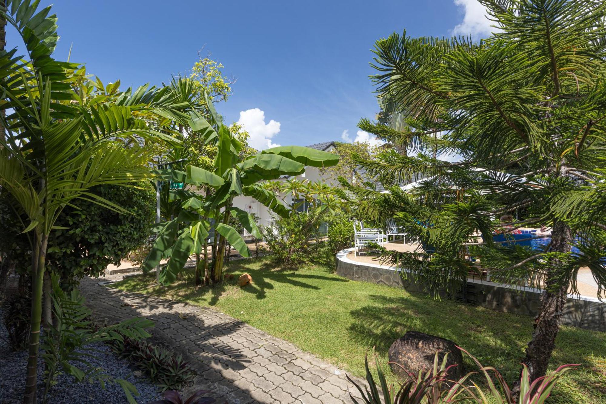 Blue Palm Kata Resort Extérieur photo