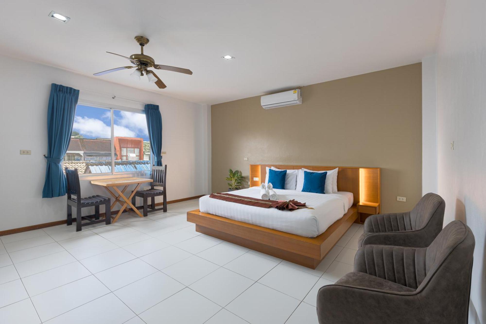 Blue Palm Kata Resort Extérieur photo